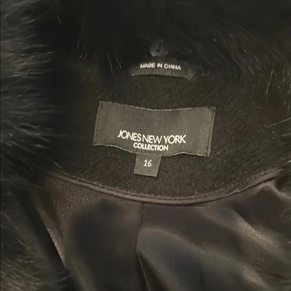 Jones New York Black Pea Coat Sleek Design - Picture 1 of 4